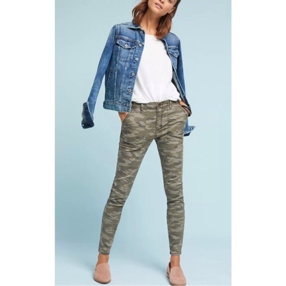Anthropologie Pants - Anthropologie HEI HEI Camoflauge Army Straight Leg Utility Pants Size 25